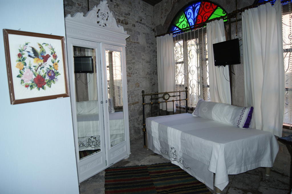 Mahzen Hotel Ayvalı Δωμάτιο φωτογραφία
